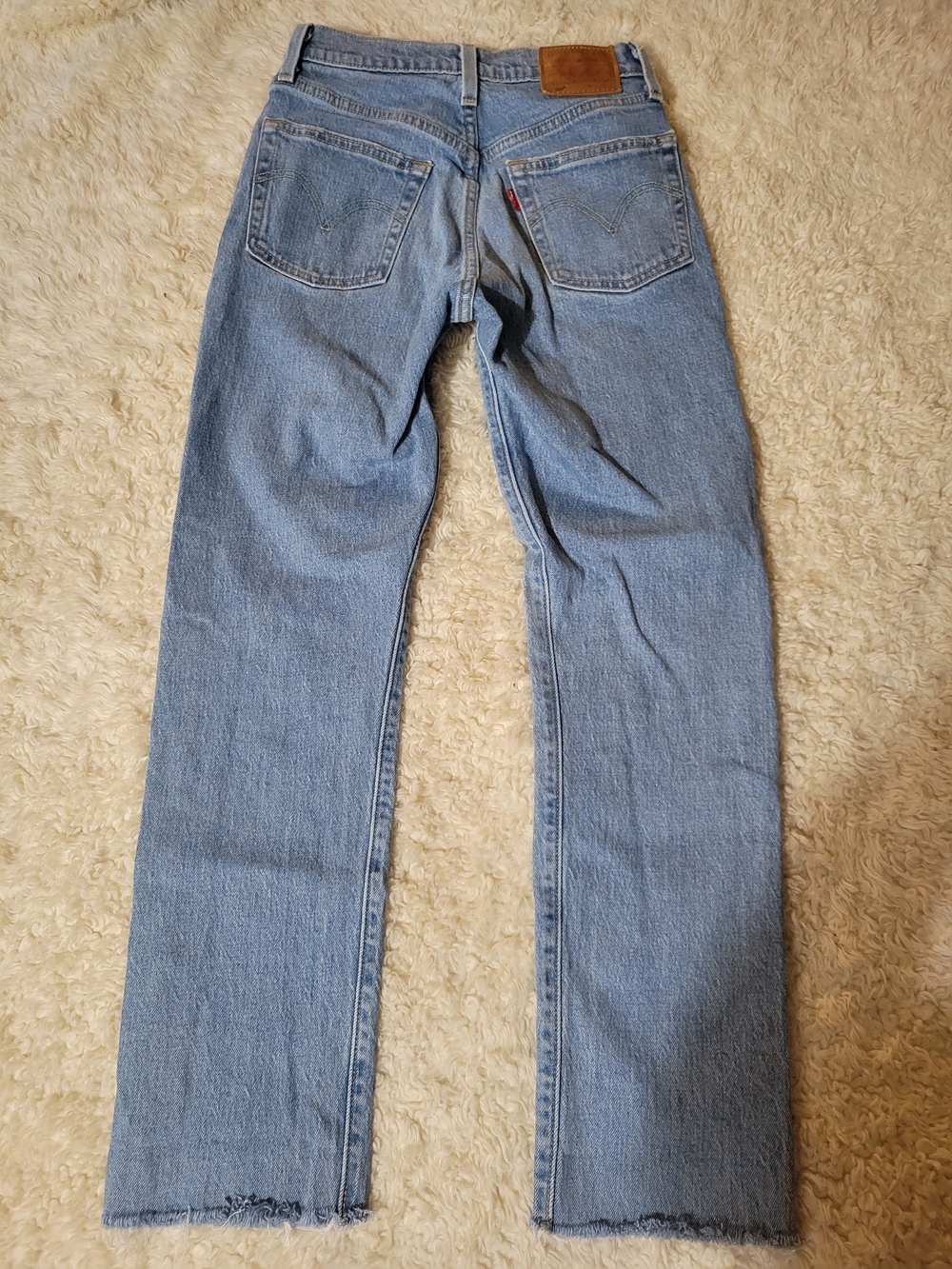 Levi's 501 Straight Leg Jeans | Size 23 | Inseam 24" - Picture 5 of 16